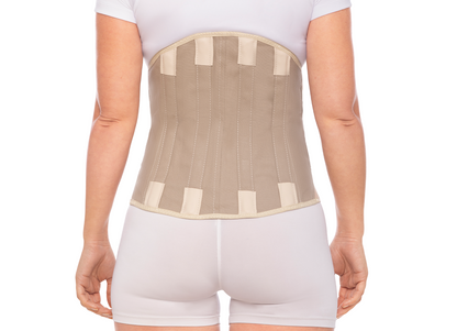 El Corset Sacro Lumbar es un dispositivo ortopédico diseñado para proporcionar soporte y estabilización a la zona baja de la espalda, especialmente en la región sacra y lumbar. Ideal para el tratamiento de dolores musculares, esguinces o hernias, este corset ayuda a mejorar la postura, aliviar el dolor y prevenir lesiones. Su diseño ergonómico y materiales de alta calidad aseguran comodidad y un ajuste personalizado, brindando un soporte efectivo para la recuperación y protección de la columna vertebral.