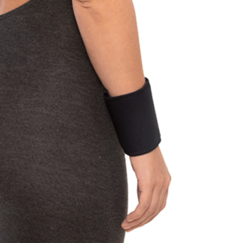 Protege y da soporte a tu muñeca con esta muñequera de neopreno ajustable, ideal para prevenir lesiones o aliviar molestias. Su diseño ergonómico y material flexible aseguran comodidad y estabilidad durante actividades deportivas o de rehabilitación.